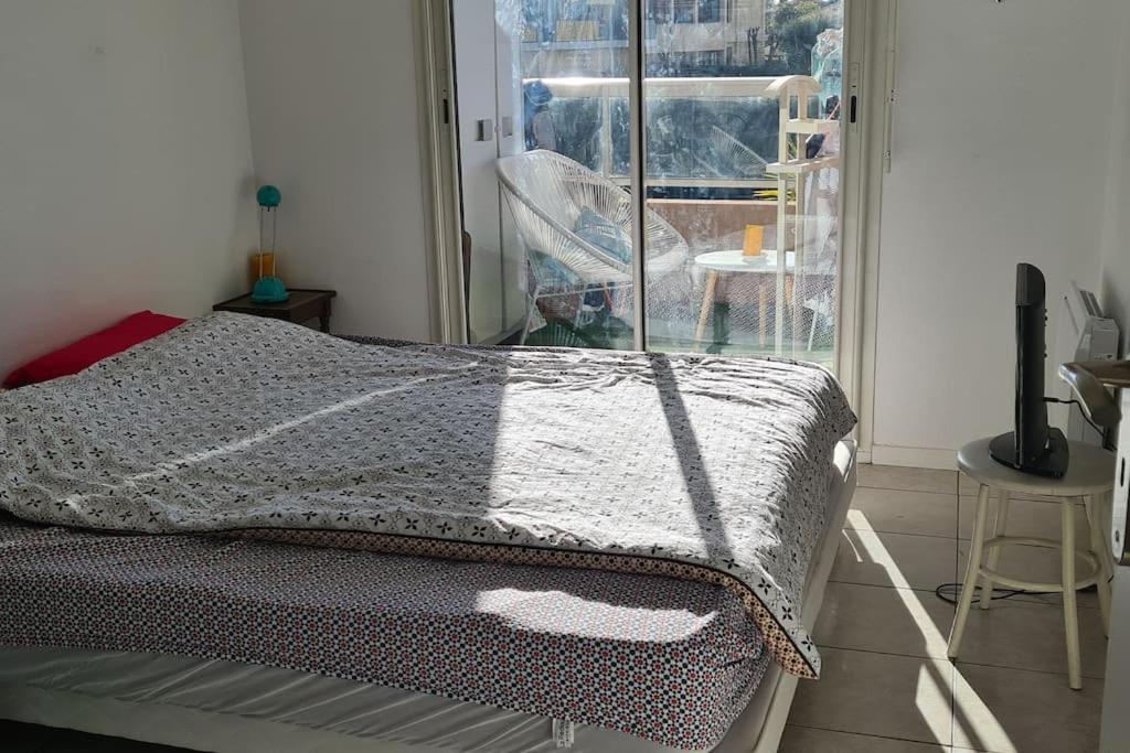 Appartement Vue Mer Sur Les Hauteurs De Ница Екстериор снимка